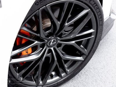 2023 Lexus IS — миниатюра 15