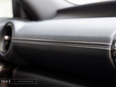2023 Lexus IS — миниатюра 60