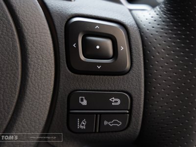 2023 Lexus IS — миниатюра 47