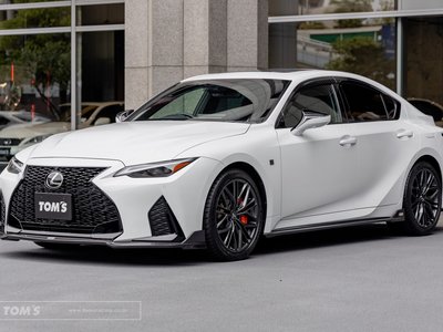2023 Lexus IS — фото 10