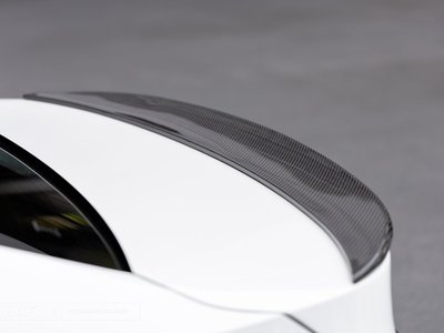 2023 Lexus IS — миниатюра 30