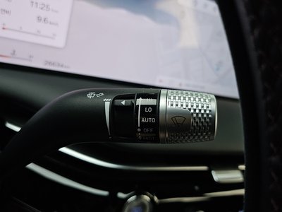2024 Genesis G80 (RG3) — миниатюра 28