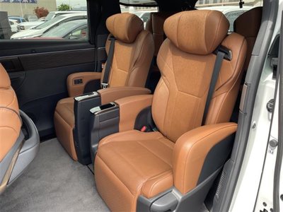 TOYOTA VELLFIRE - 9