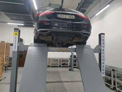 MERCEDES-BENZ S-CLASS - 3