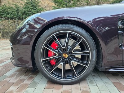 PORSCHE PANAMERA - 6