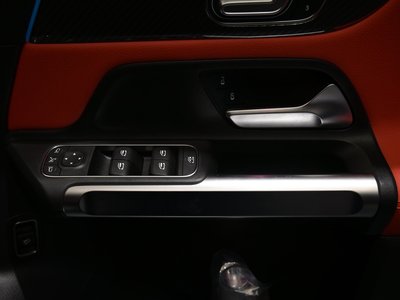 صورة مصغرة 28 لـ 2025 Mercedes-BENZ GLB AMG