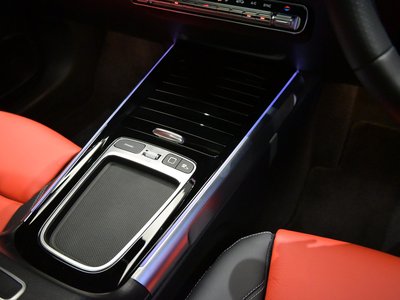 صورة مصغرة 68 لـ 2025 Mercedes-BENZ GLB AMG