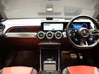 صورة مصغرة 41 لـ 2025 Mercedes-BENZ GLB AMG