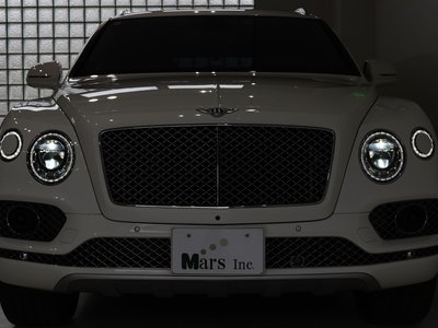 2018 Bentley BENTAYGA thumbnail 5