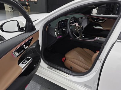 2025 Mercedes-BENZ E-CLASS — фото 10