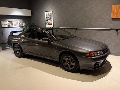 NISSAN SKYLINE GT-R - 10