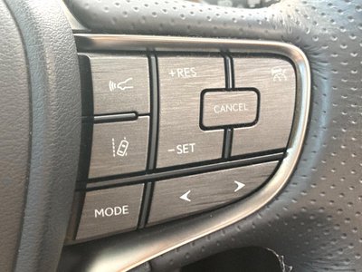 صورة مصغرة 51 لـ 2020 Lexus LS