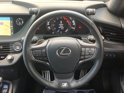 صورة مصغرة 11 لـ 2020 Lexus LS