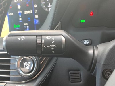 صورة مصغرة 49 لـ 2020 Lexus LS