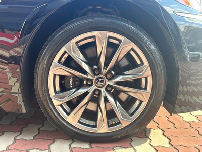 صورة مصغرة 13 لـ 2020 Lexus LS
