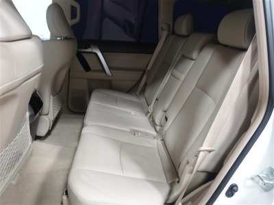 TOYOTA LAND CRUISER PRADO - 7