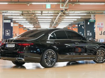 2021 Mercedes-BENZ S-CLASS photo 4