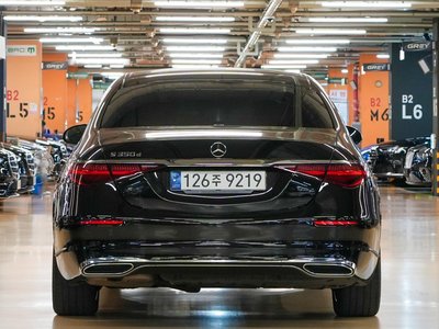 2021 Mercedes-BENZ S-CLASS photo 3