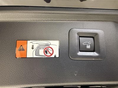 TOYOTA VELLFIRE - 10