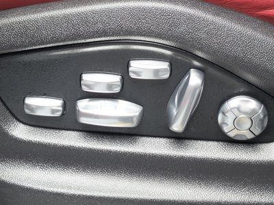 2020 Porsche CAYENNE 缩略图 32