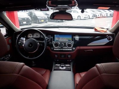 ROLLS-ROYCE GHOST - 4