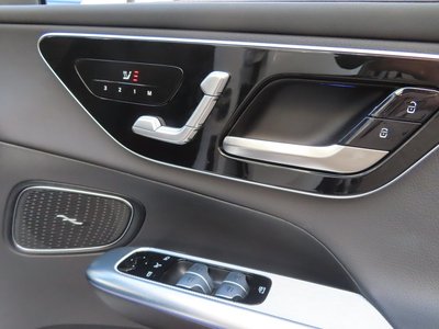 صورة 5 لـ 2023 Mercedes-BENZ GLC