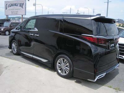 2026 Toyota ALPHARD — фото 6