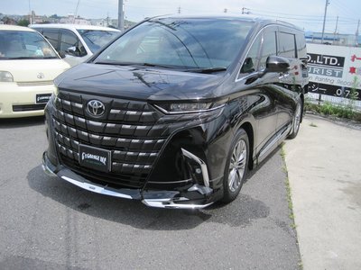 2026 Toyota ALPHARD — фото 3
