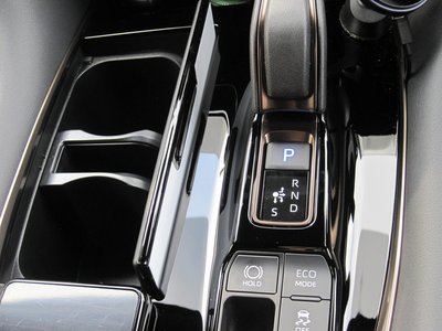 2026 Toyota ALPHARD — миниатюра 16