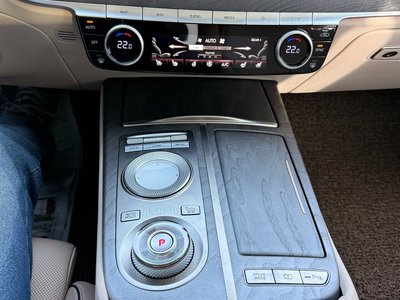 GENESIS G80 (RG3) - 9