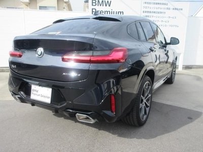 2024 BMW X4 照片 2