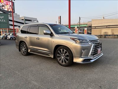2018 Lexus LX thumbnail 18