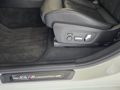 2019 BMW X4 M — миниатюра 38