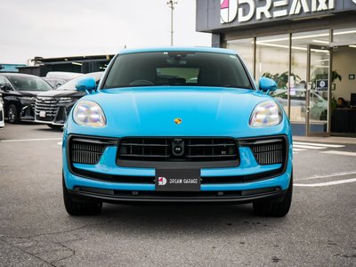 PORSCHE MACAN - 2