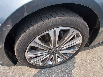 MERCEDES-BENZ E-CLASS - 5