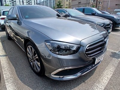 MERCEDES-BENZ E-CLASS - 3