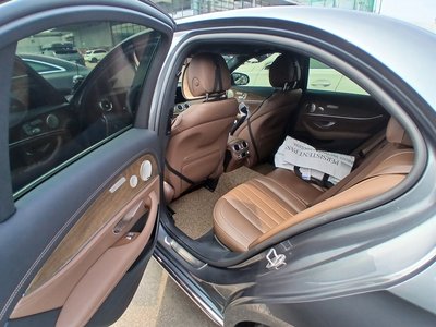 MERCEDES-BENZ E-CLASS - 9