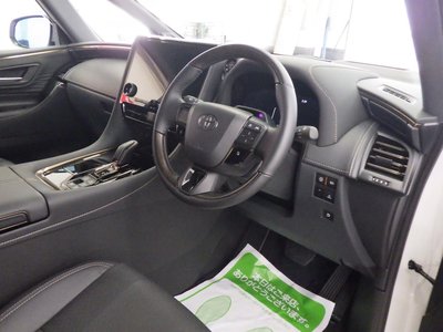 صورة 10 لـ 2025 Toyota VELLFIRE