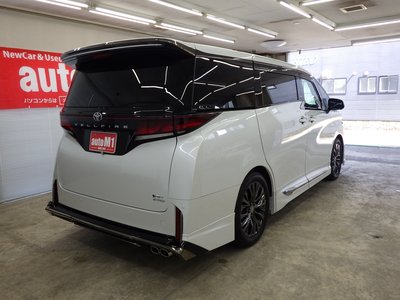 صورة 8 لـ 2025 Toyota VELLFIRE