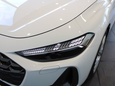 صورة مصغرة 40 لـ 2025 AUDI A5