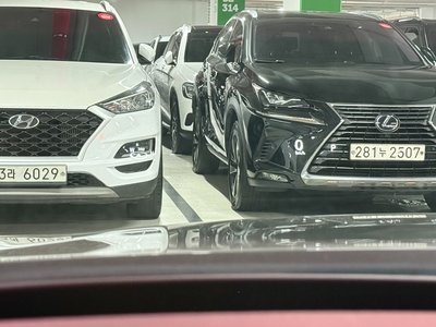 صورة مصغرة 11 لـ 2023 LEXUS LS