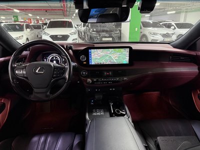 صورة مصغرة 5 لـ 2023 LEXUS LS