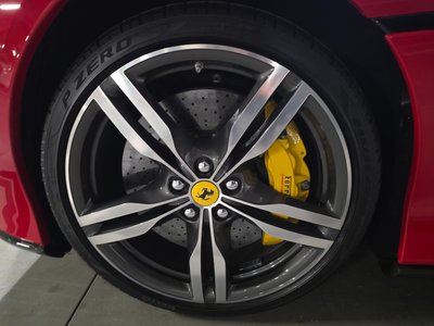 FERRARI PORTOFINO - 6