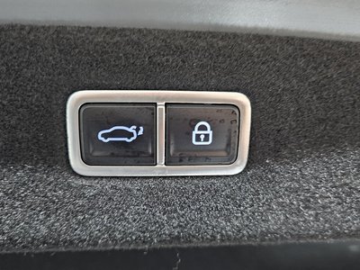 2023 Genesis G90 (RS4) — миниатюра 18