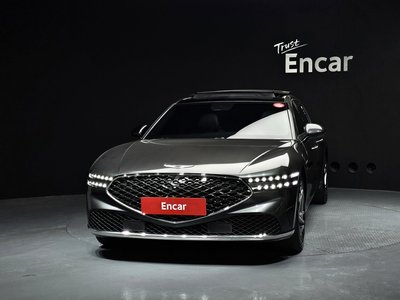صورة 2 لـ 2023 Genesis G90 (RS4)