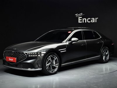 صورة 1 لـ 2023 Genesis G90 (RS4)