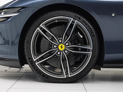 FERRARI ROMA SPIDER - 9