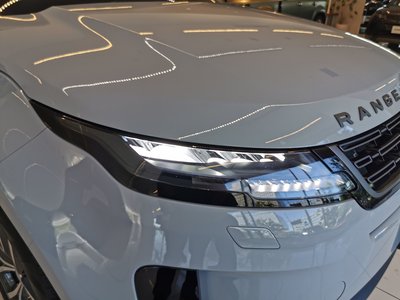 صورة 8 لـ 2024 LAND Rover RANGE ROVER EVOQUE