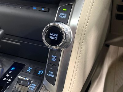 2023 Toyota LAND CRUISER 300 — миниатюра 48