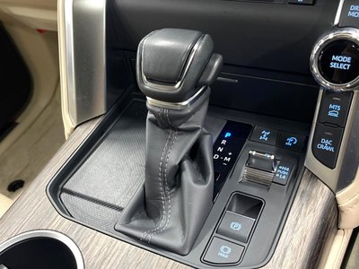 2023 Toyota LAND CRUISER 300 — миниатюра 47